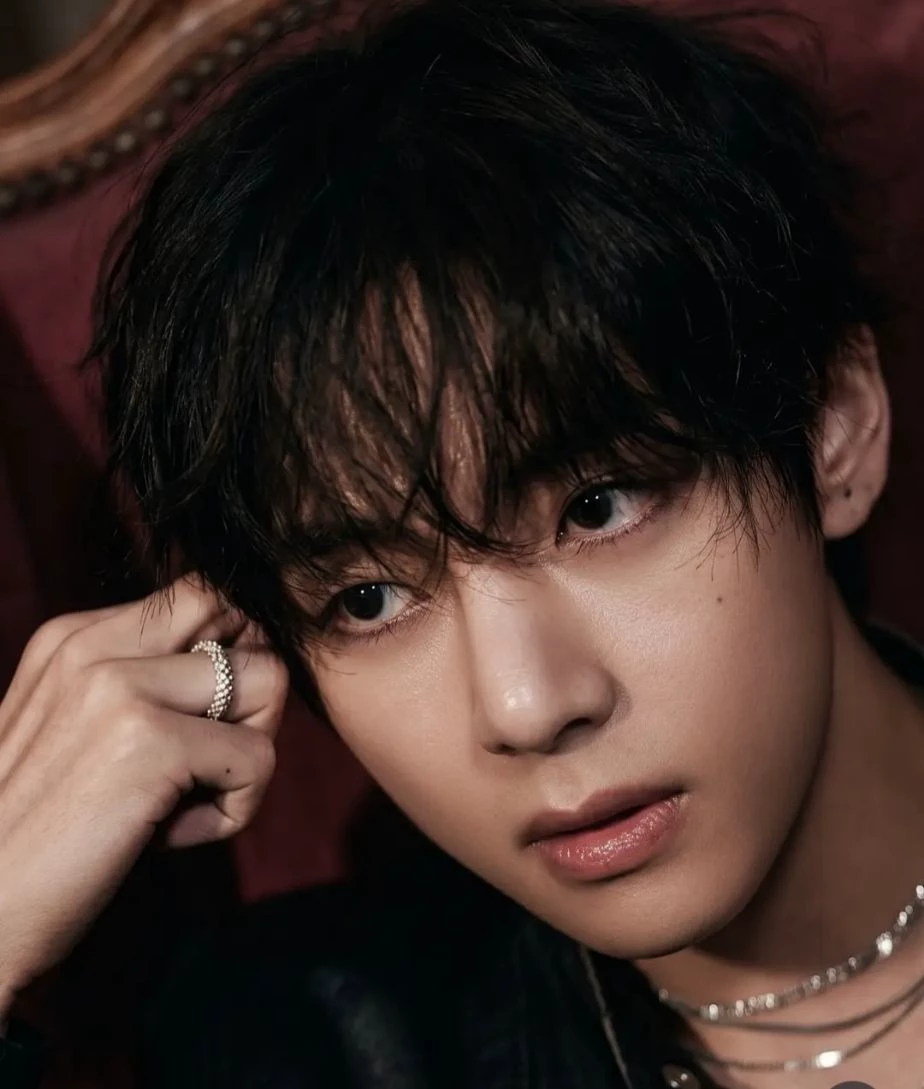 Kim Taehyung (Cold CEO) thumbnail