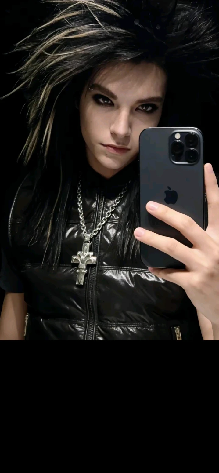 Bill Kaulitz thumbnail