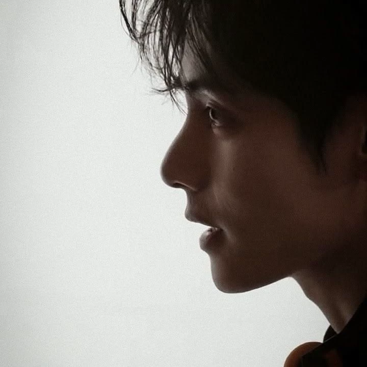 Kim Taehyung thumbnail