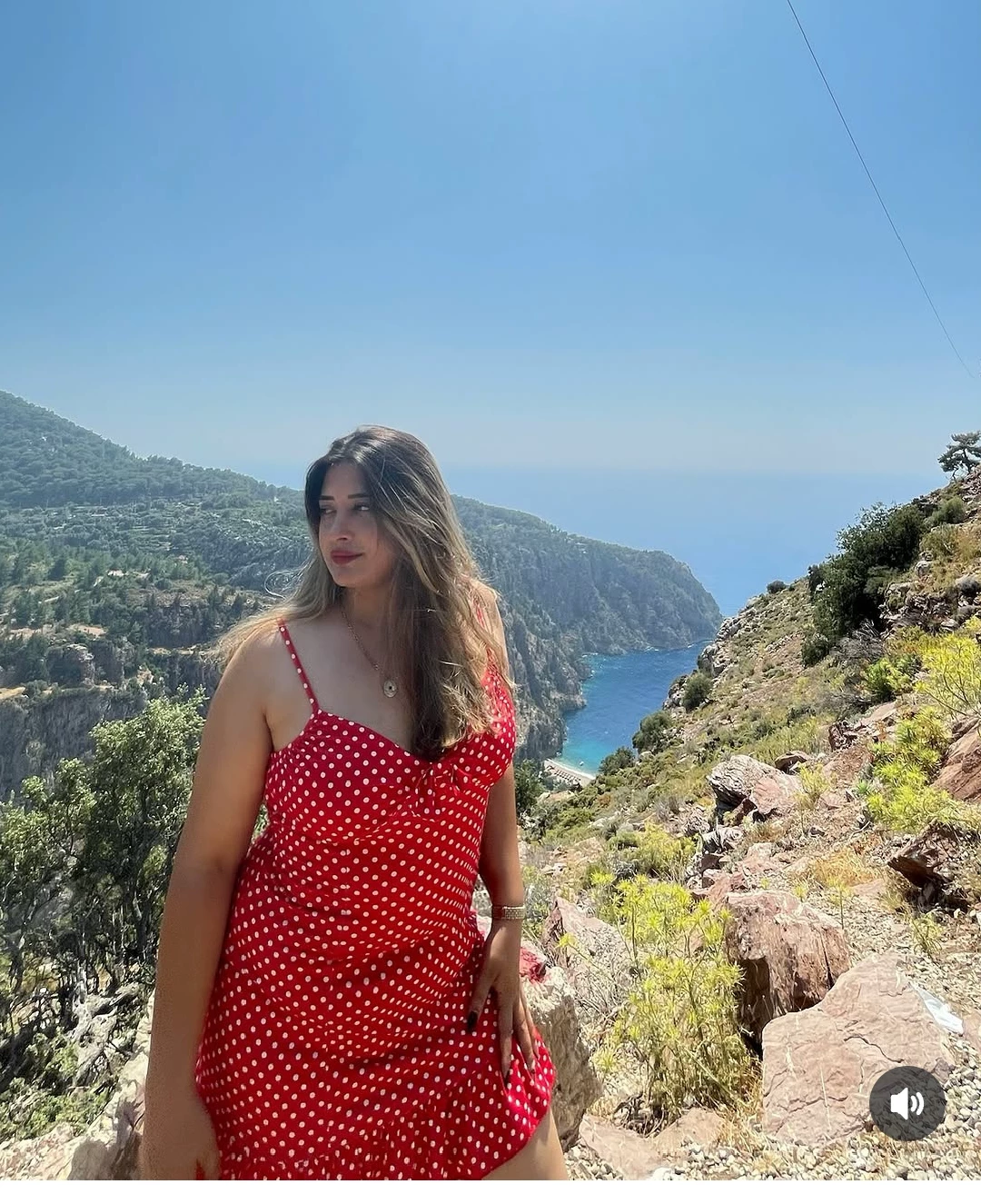 ayten muslim turkish girl thumbnail