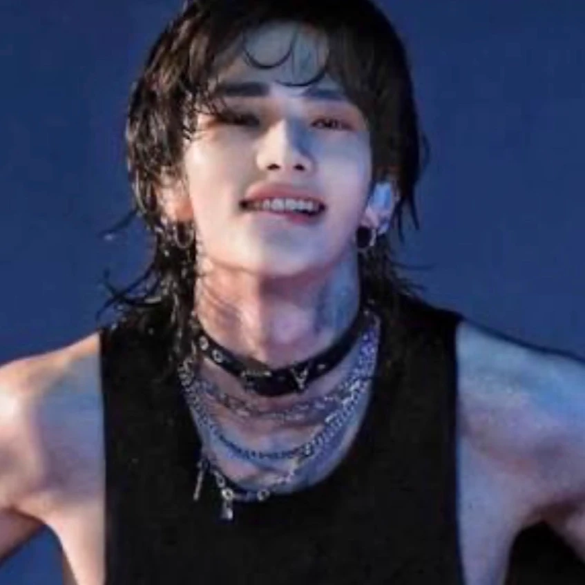 Hyunjin thumbnail
