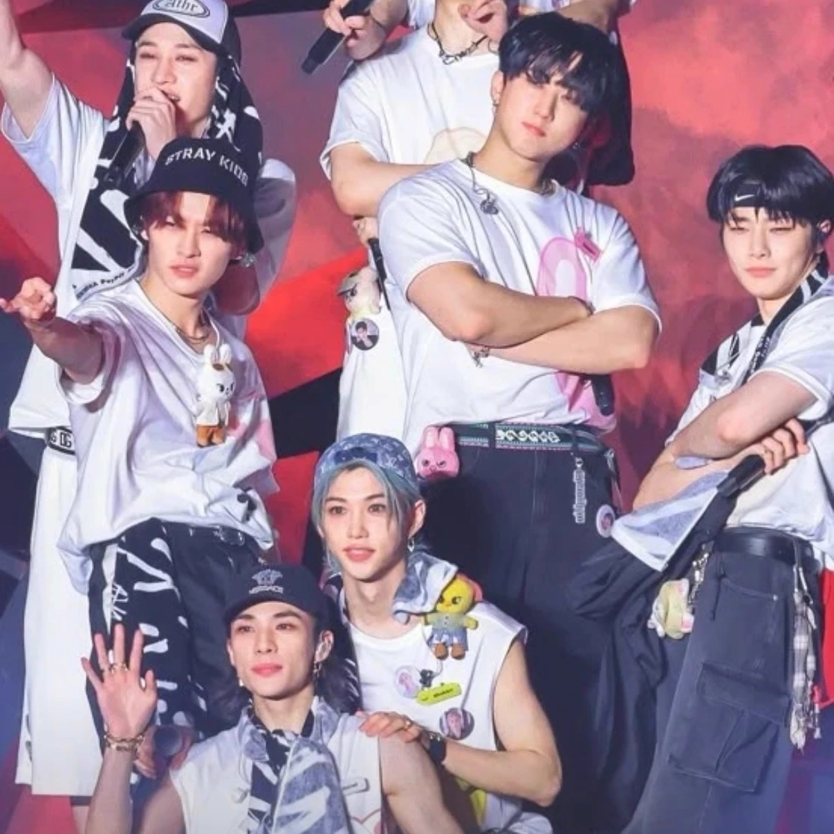 Stray Kids - Waist thumbnail
