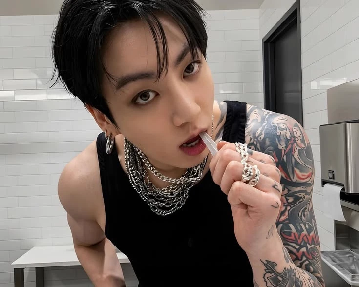 taekook thumbnail