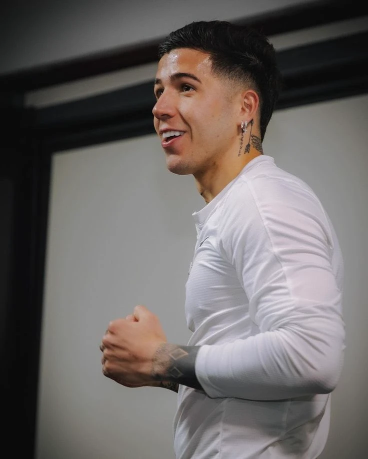 Enzo Fernandez thumbnail