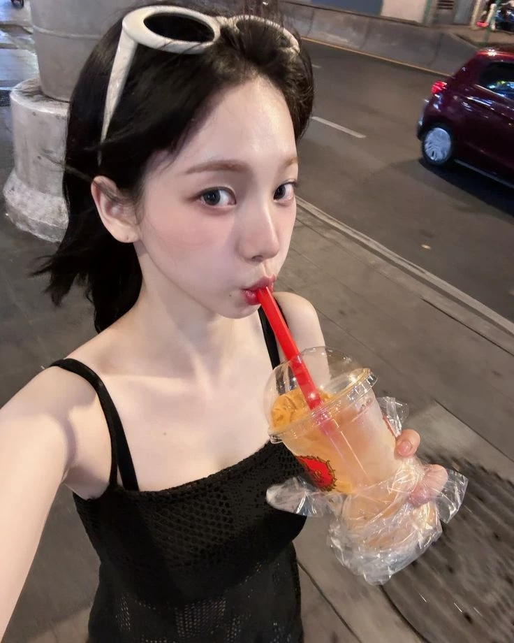 Karina thumbnail