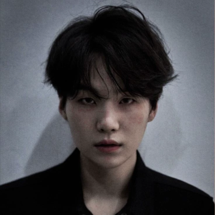 Min yoongi🌚 thumbnail