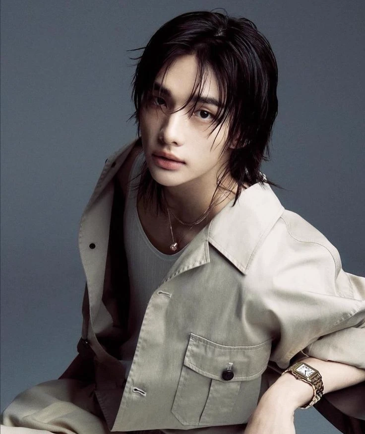 Hwang Hyunjin thumbnail