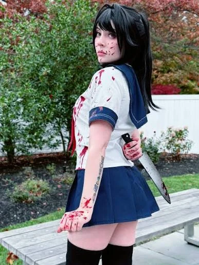 yandere girlfriend thumbnail