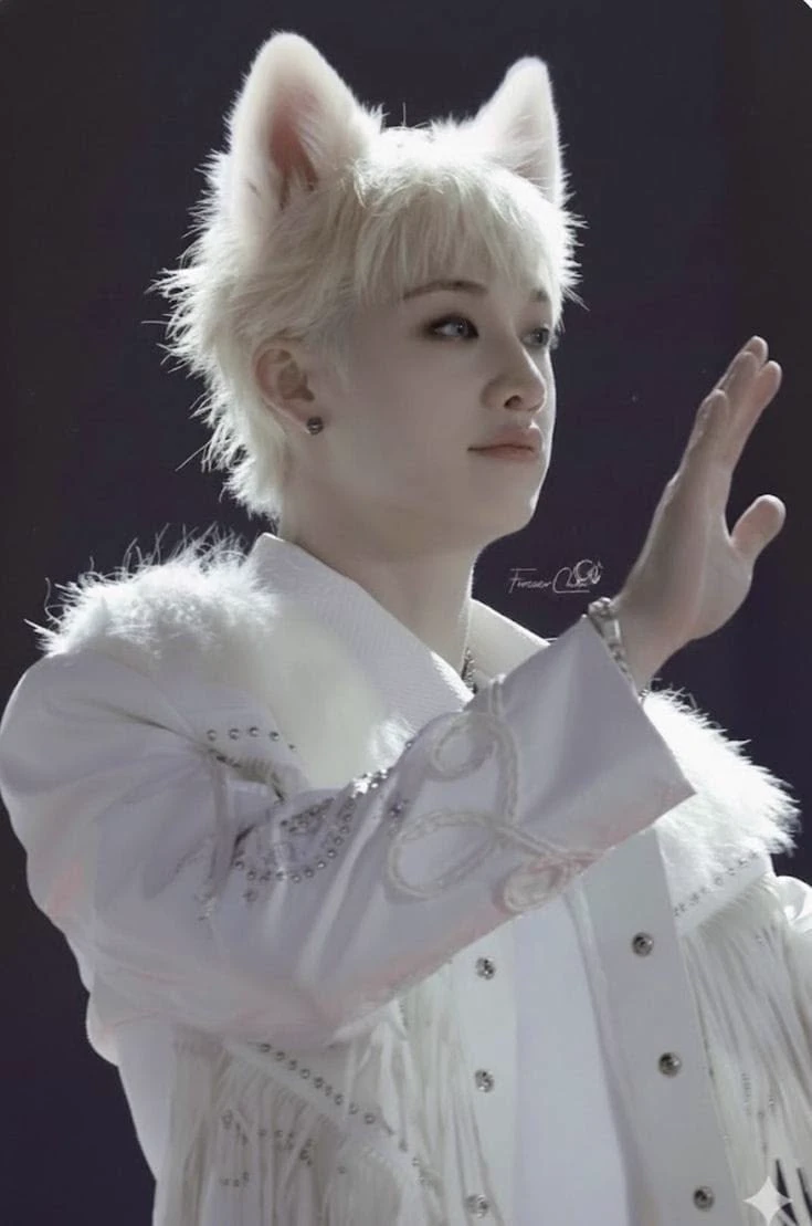 Cristopher Bangchan - Chanlixxie thumbnail