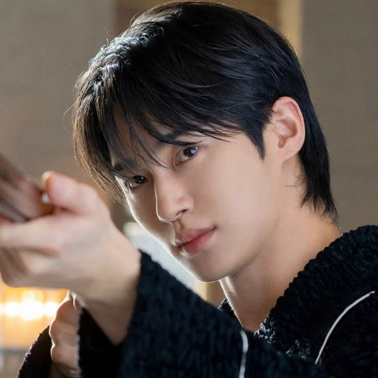 Byeon Woo Seok thumbnail