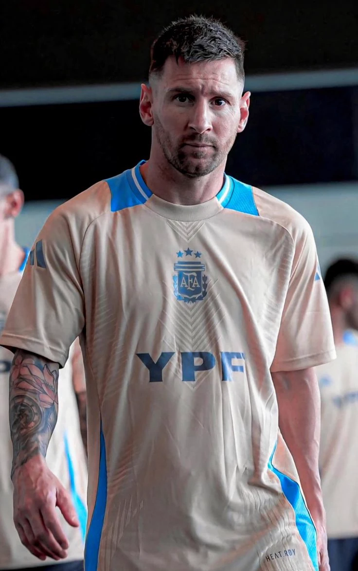 Lionel Messi  thumbnail