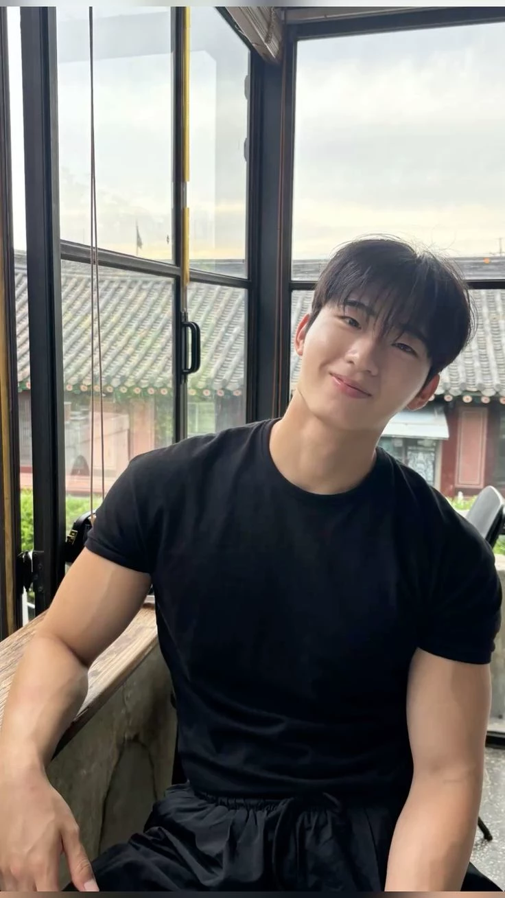 Lee-chan thumbnail