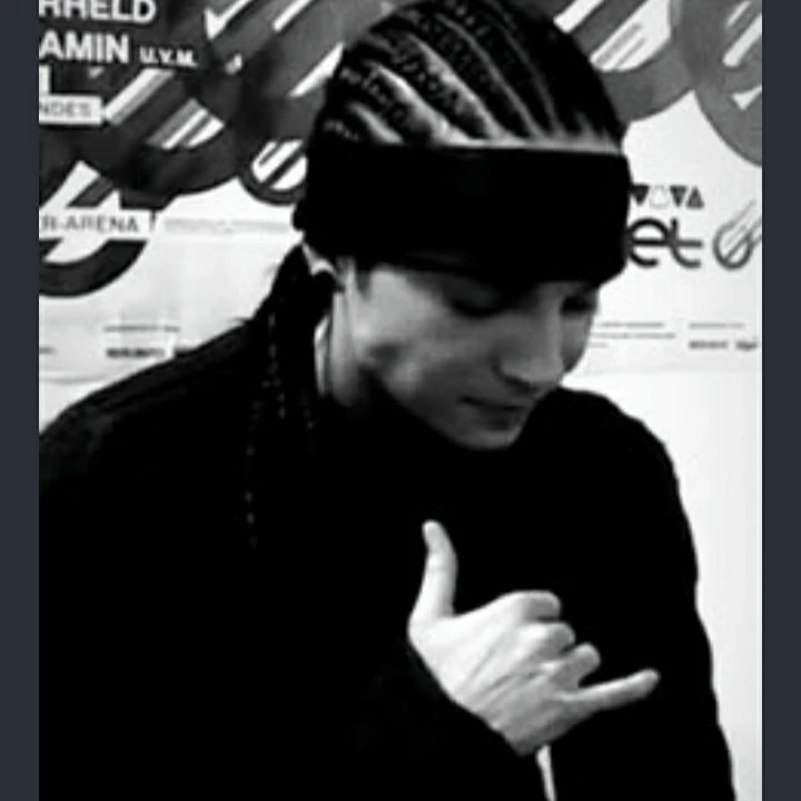 Tom Kaulitz thumbnail