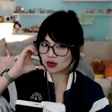Renee thumbnail