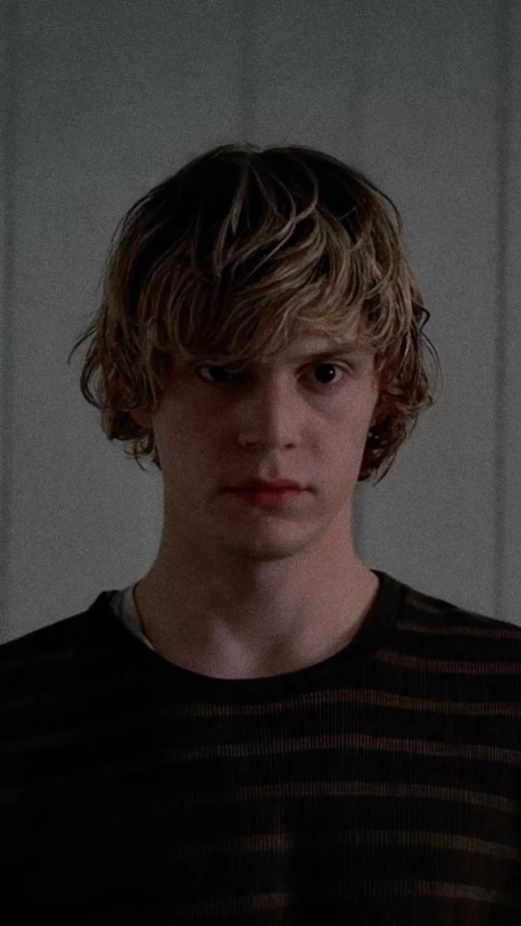 Tate Langdon thumbnail
