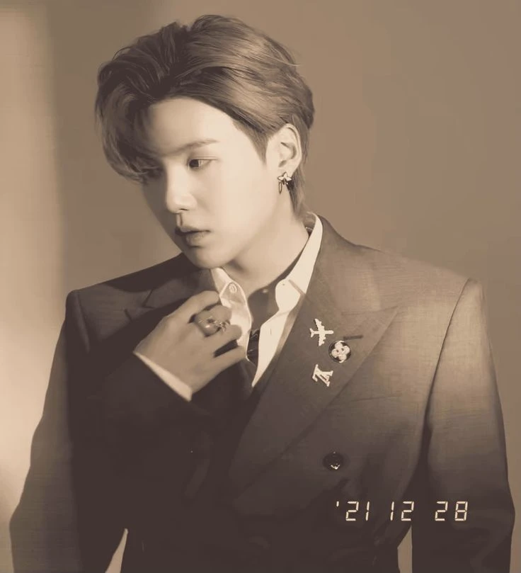 Min Yoongi\|\| Prince thumbnail