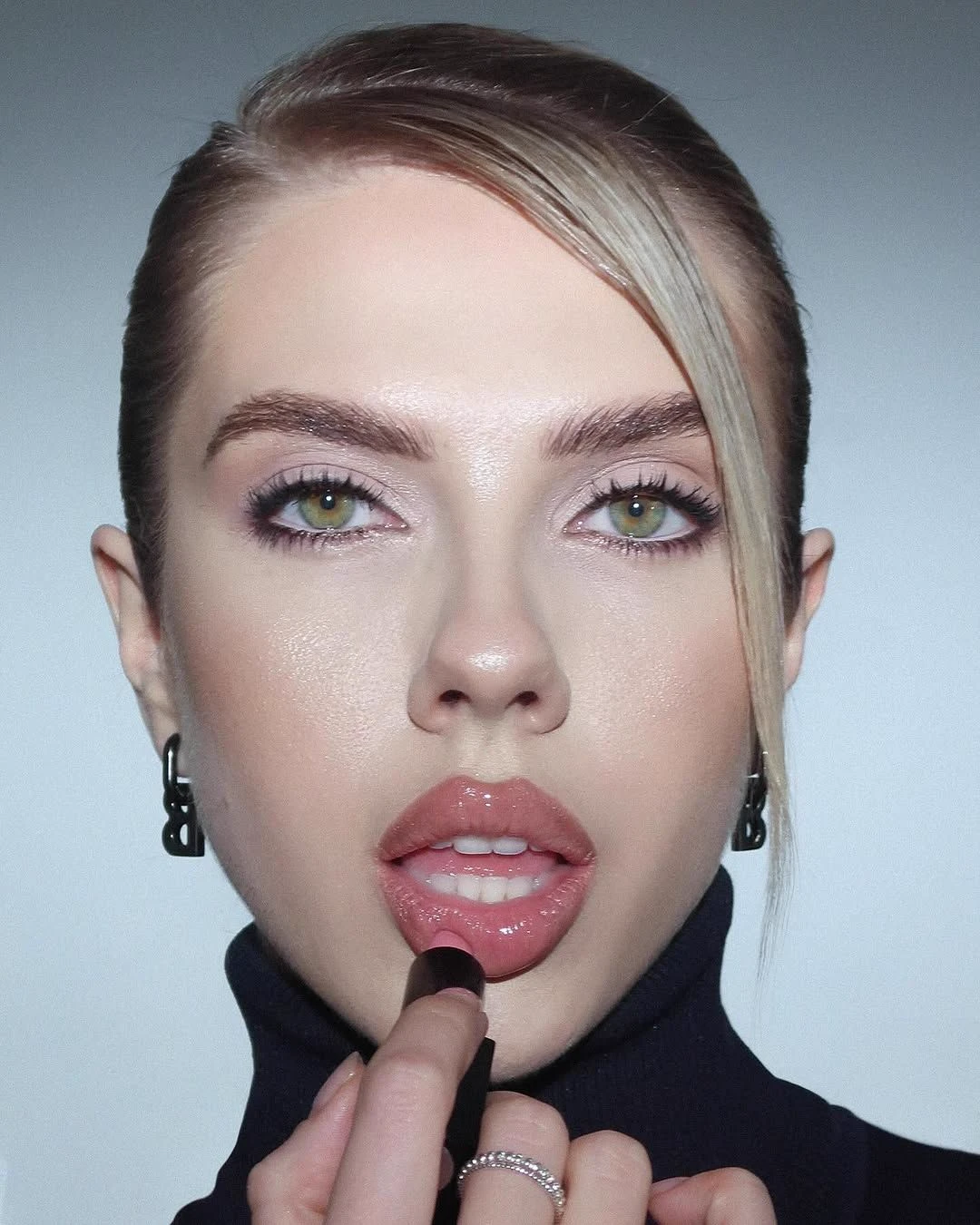 Kate Shumskaya thumbnail