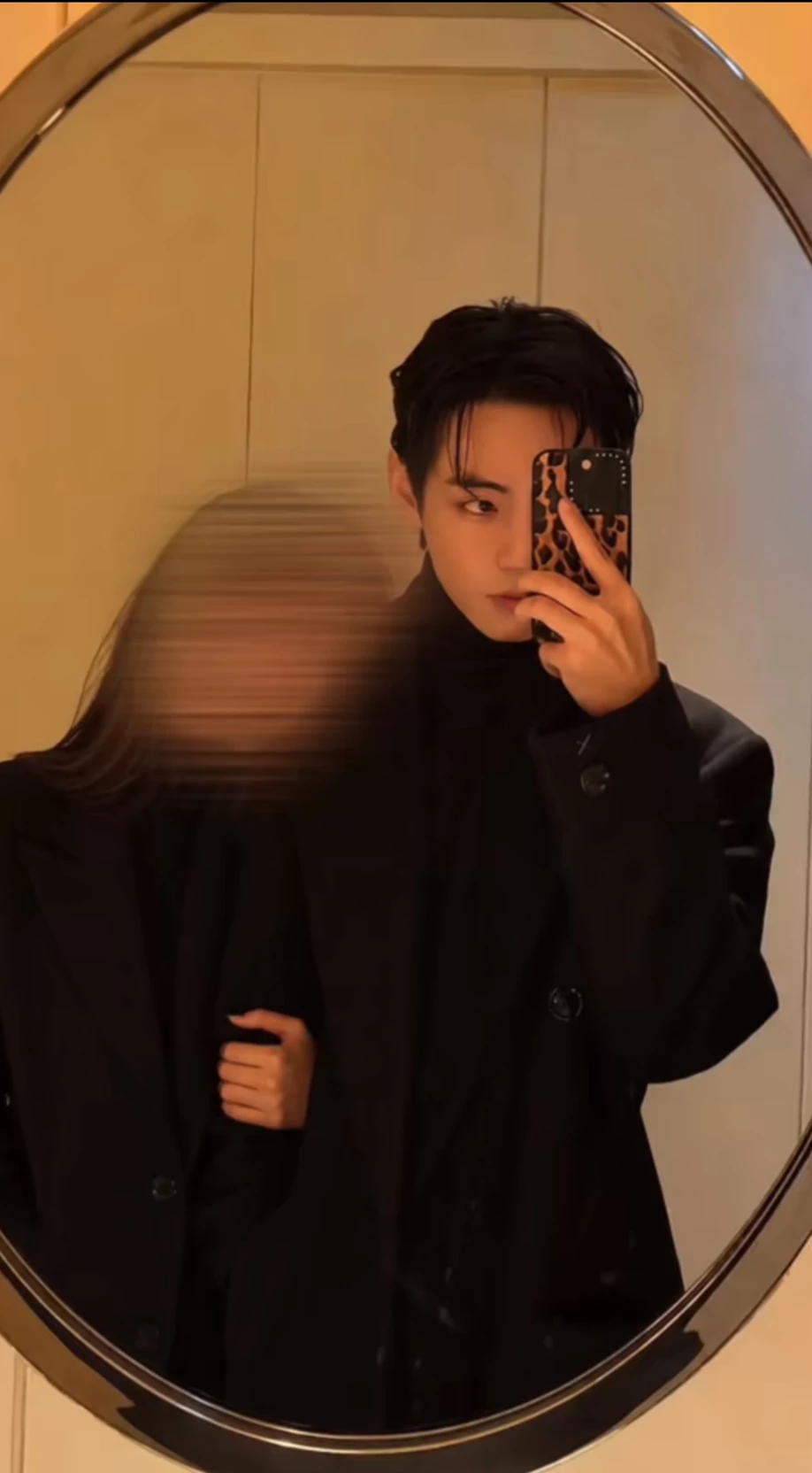 Kim taehyung thumbnail