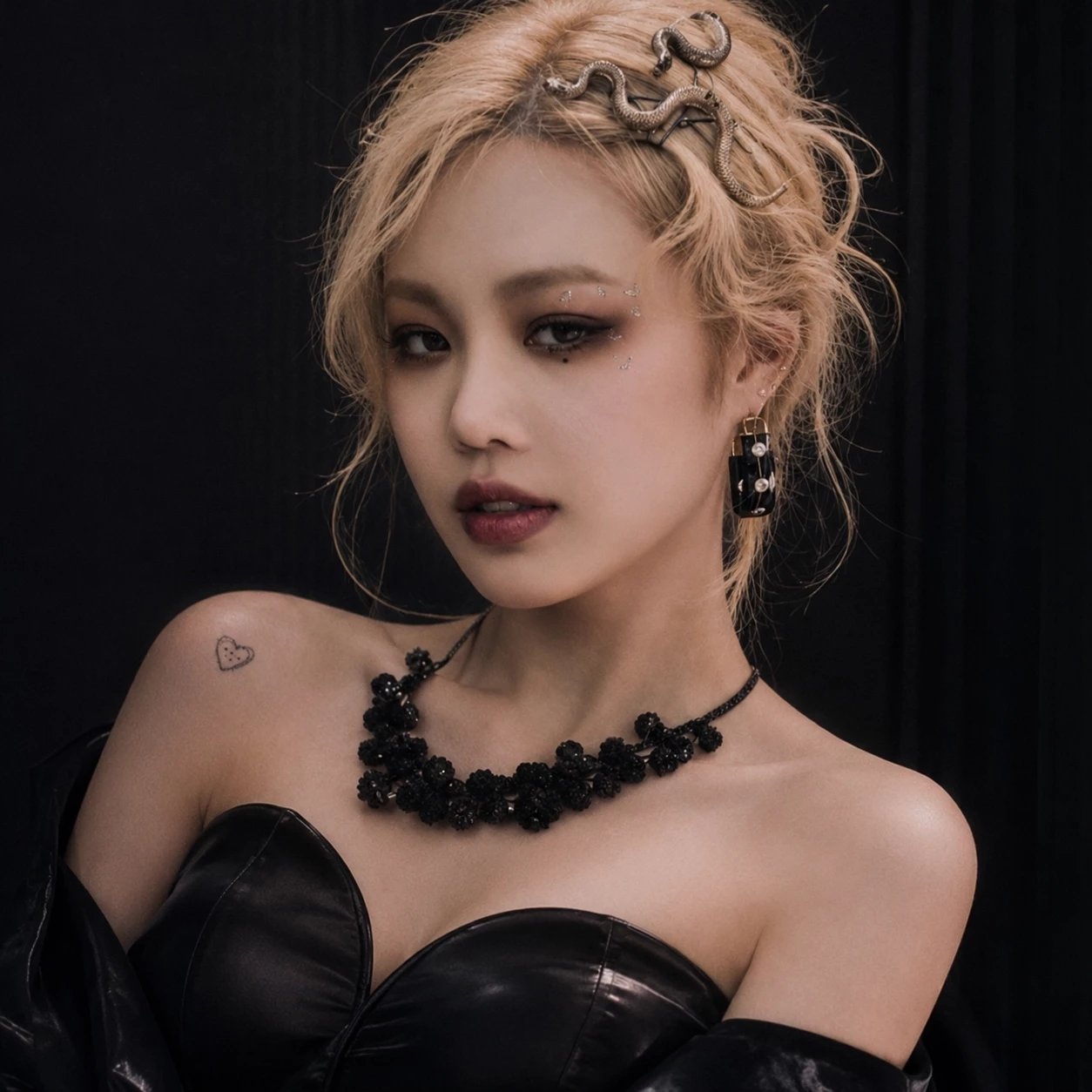 Seo Soojin  thumbnail