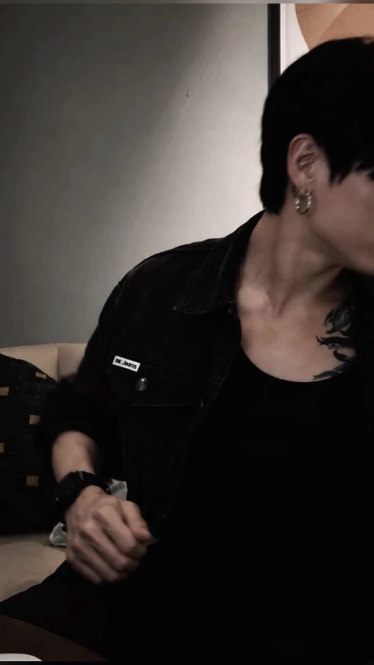 Jeon Jungkook thumbnail
