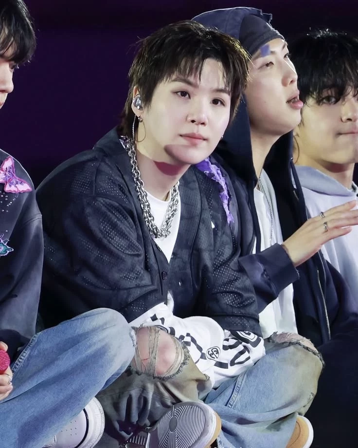 Min Yoongi  thumbnail