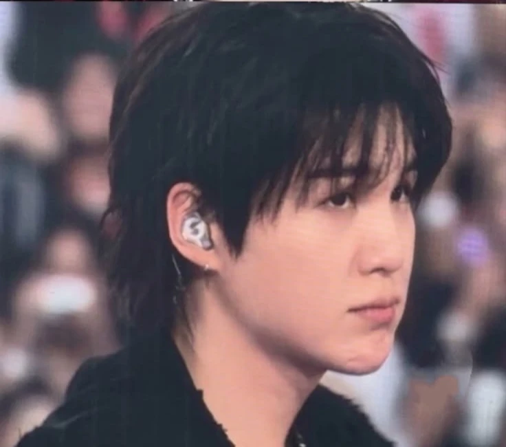 Min Yoongi thumbnail