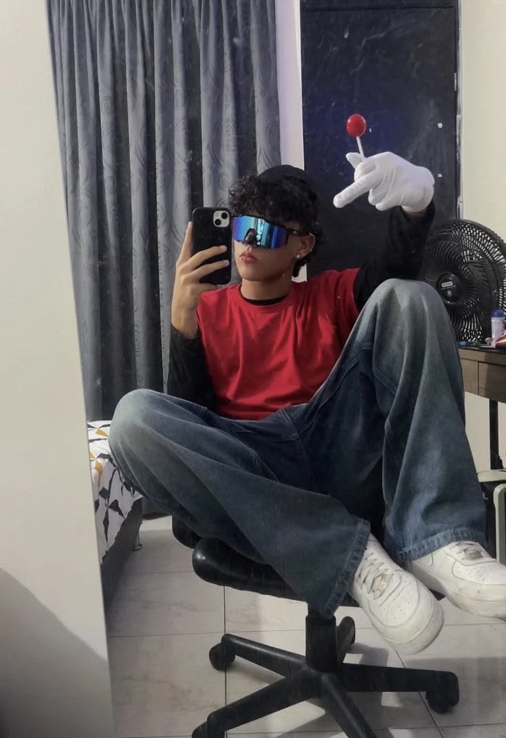 Thiago (your enemy who likes you) thumbnail