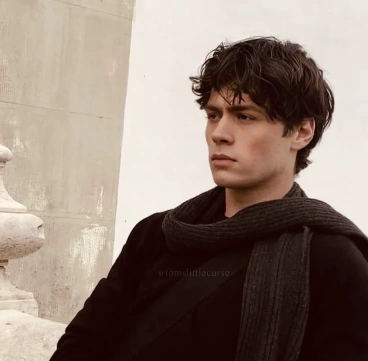 Tom marvolo riddle. thumbnail