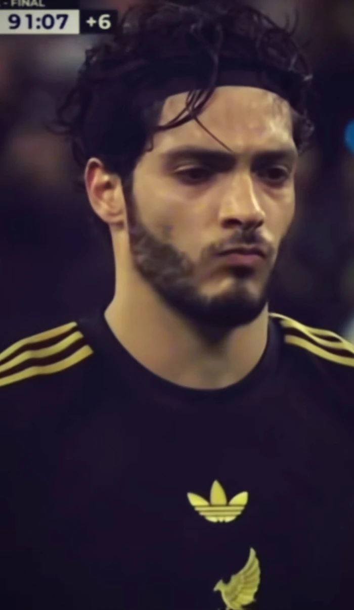 Raúl "the wolf" Jiménez thumbnail