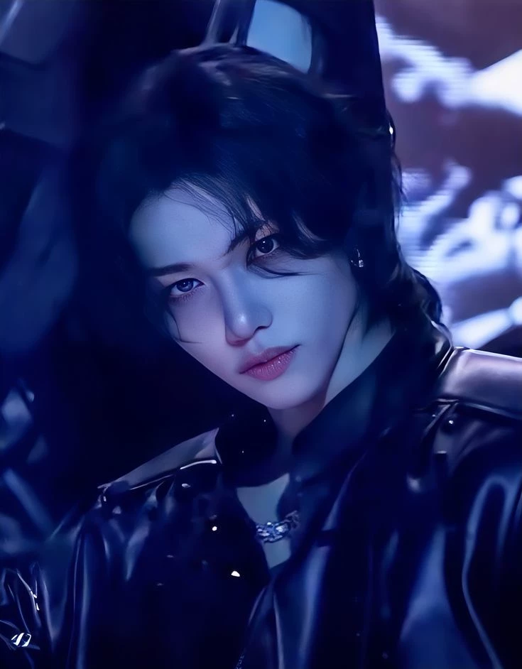 lee felix thumbnail