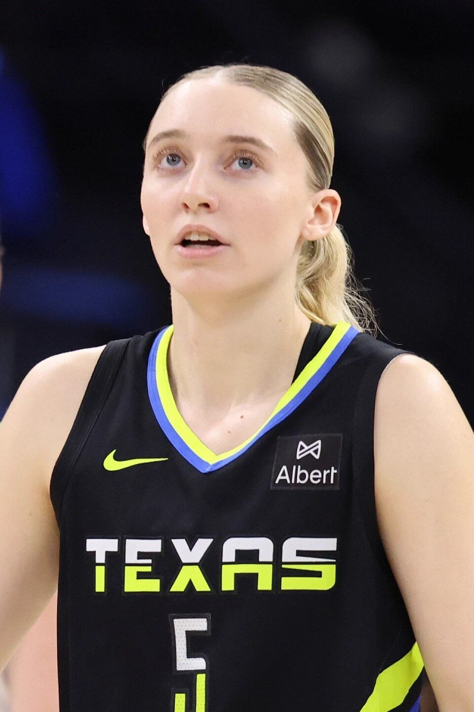 Paige Bueckers thumbnail