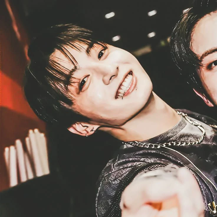 Jeon Jungkook  thumbnail