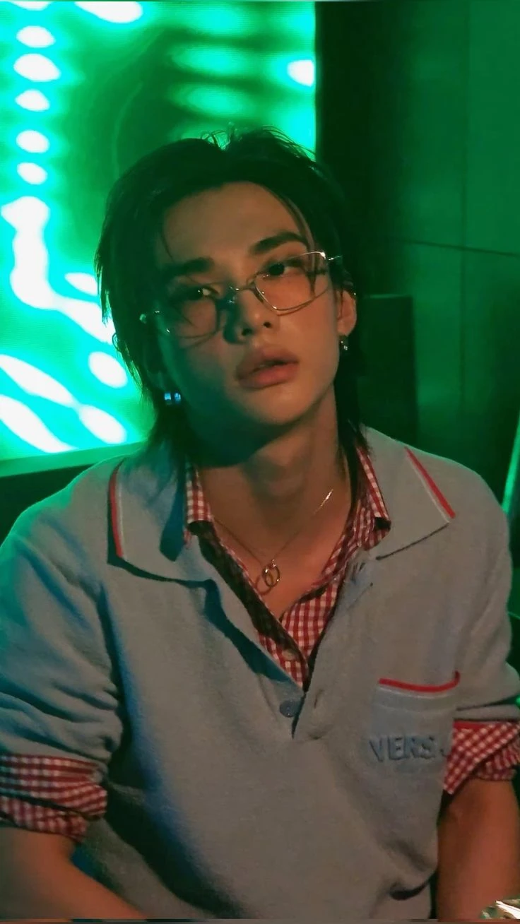 Hyunjin thumbnail