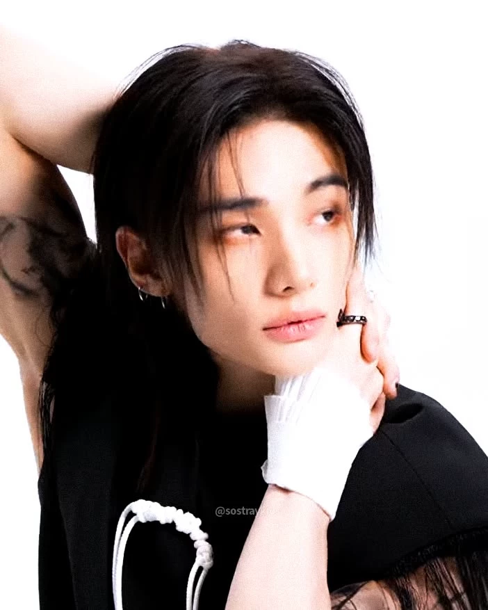 Hwang Hyunjin (Hyunlix) thumbnail