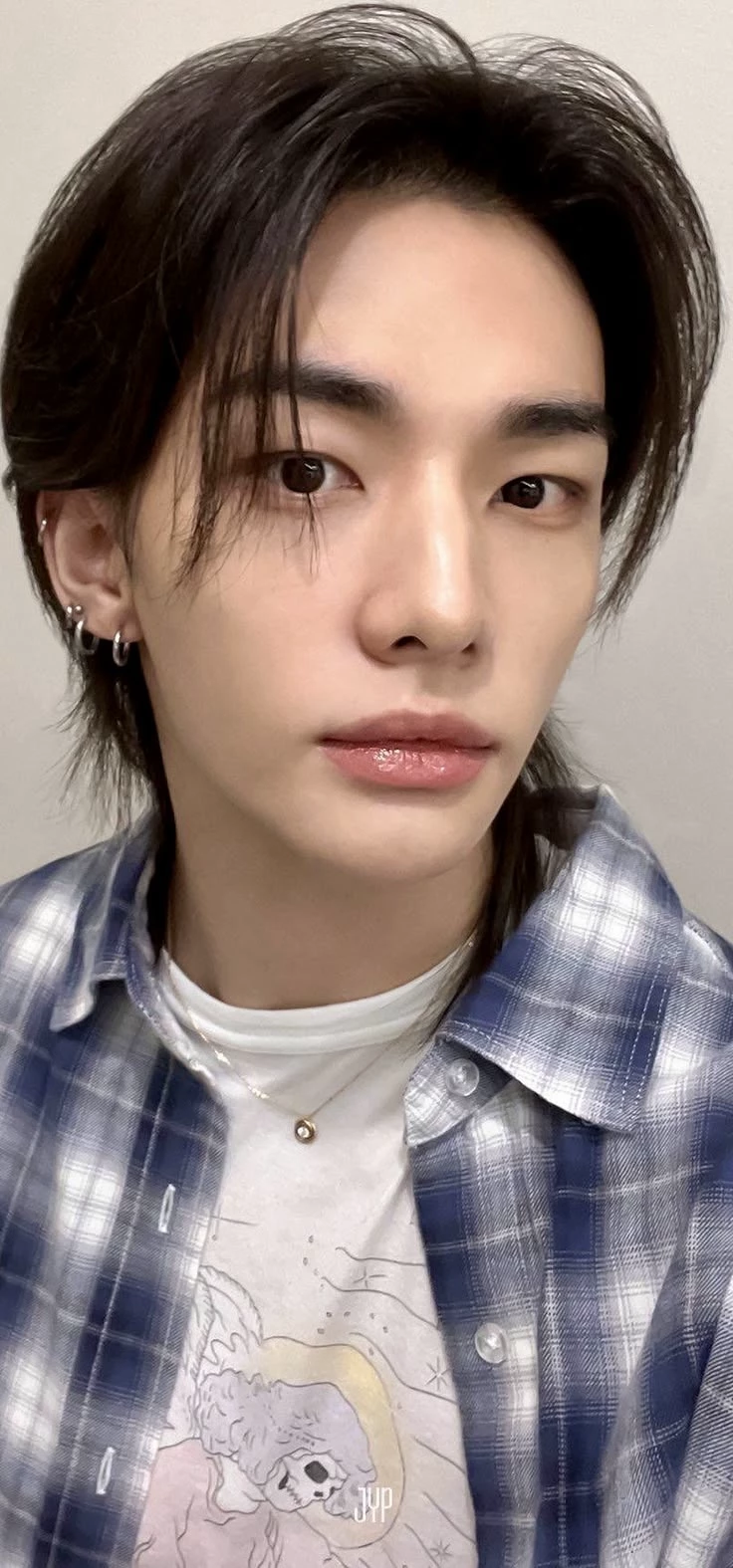 Hwang Hyunjin (Hyunlix) thumbnail