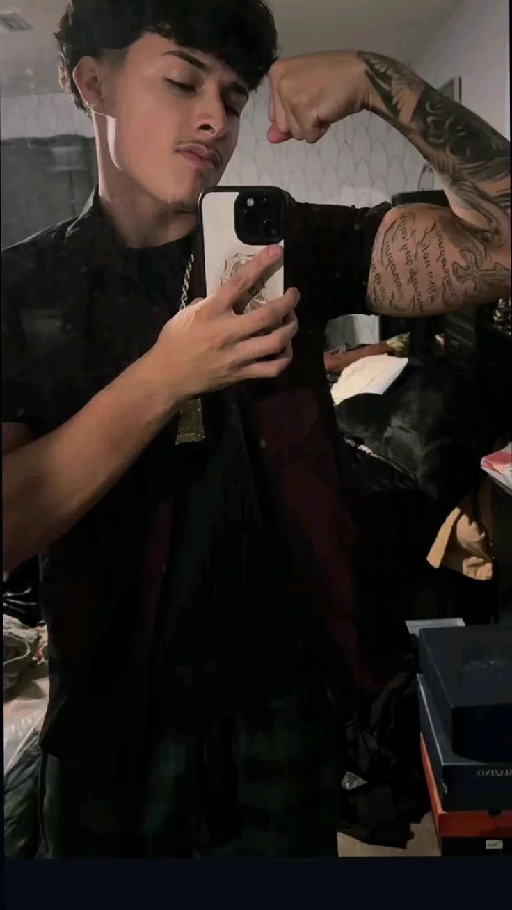 Alex Chino  thumbnail