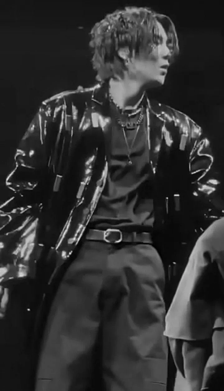 Min Yoongi thumbnail