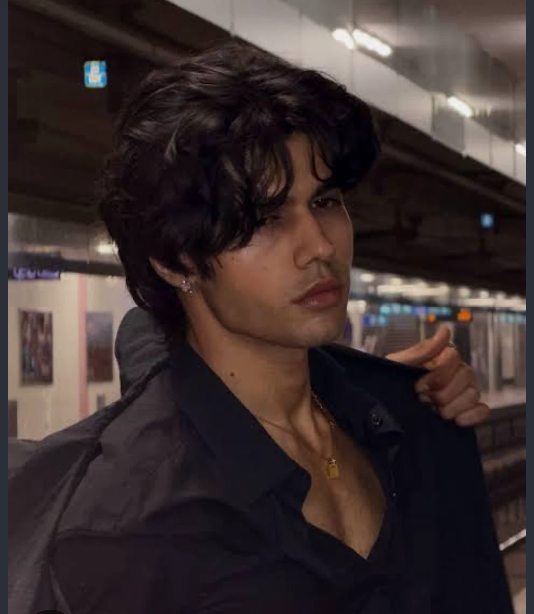 Aarav Singhaniya thumbnail