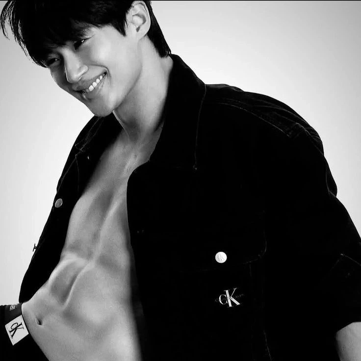 Byeon Woo Seok thumbnail