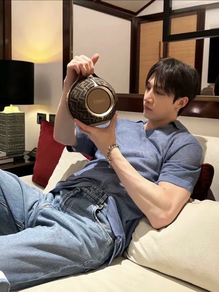 Bangchan (K-pop idol husband) thumbnail