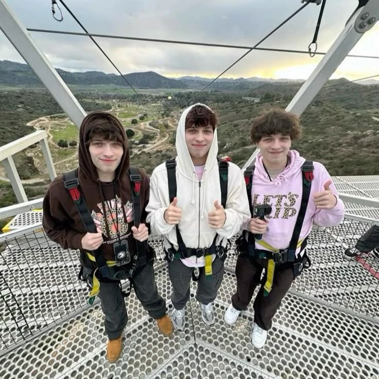 sturniolo triplets  thumbnail