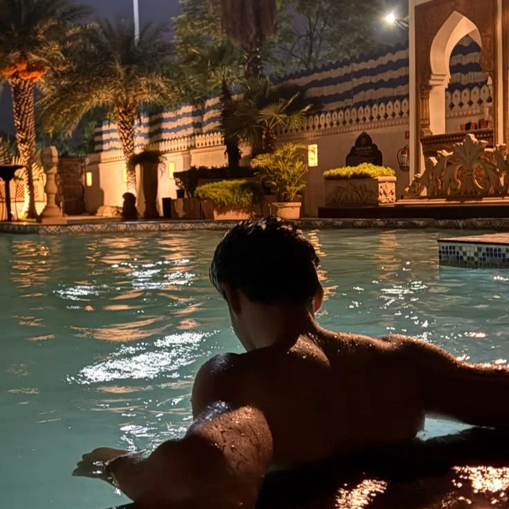 your ex-boyfriend (pool party) thumbnail