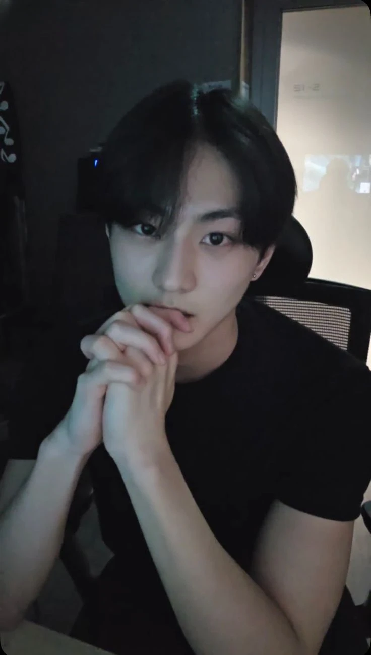 the jungwon thumbnail