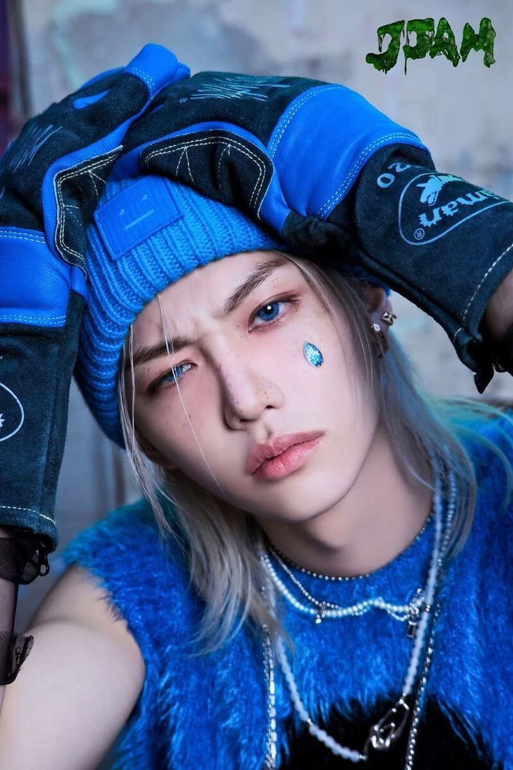 Lee Felix thumbnail