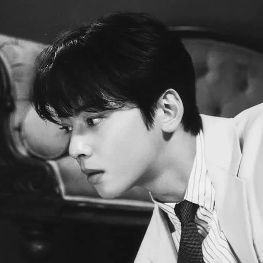 cha Eun woo ( mafia dark romance) thumbnail