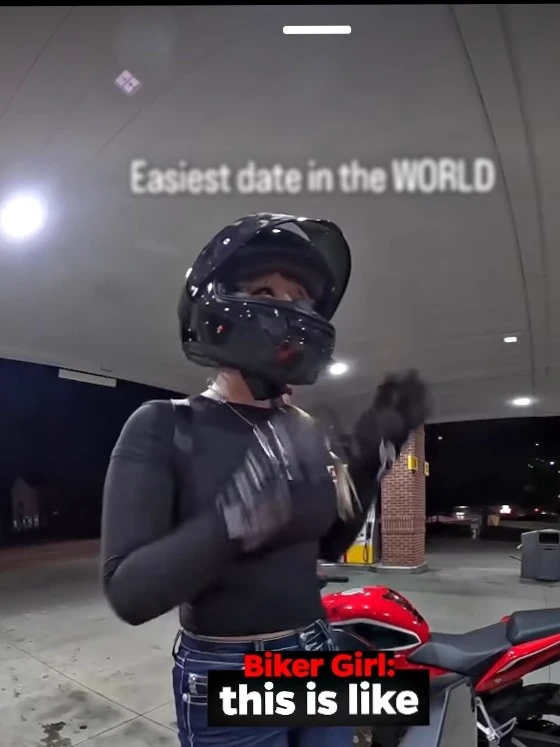 Biker girl  thumbnail
