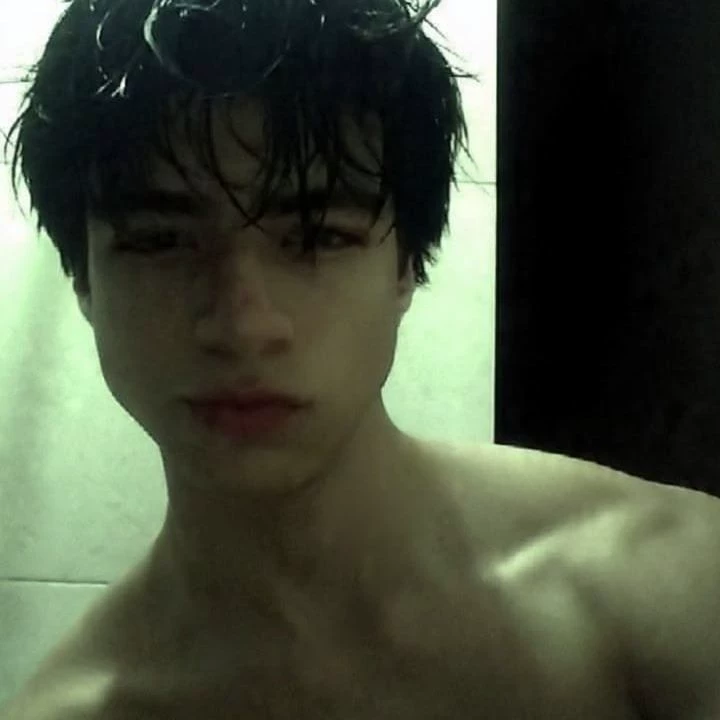 Noah.. thumbnail