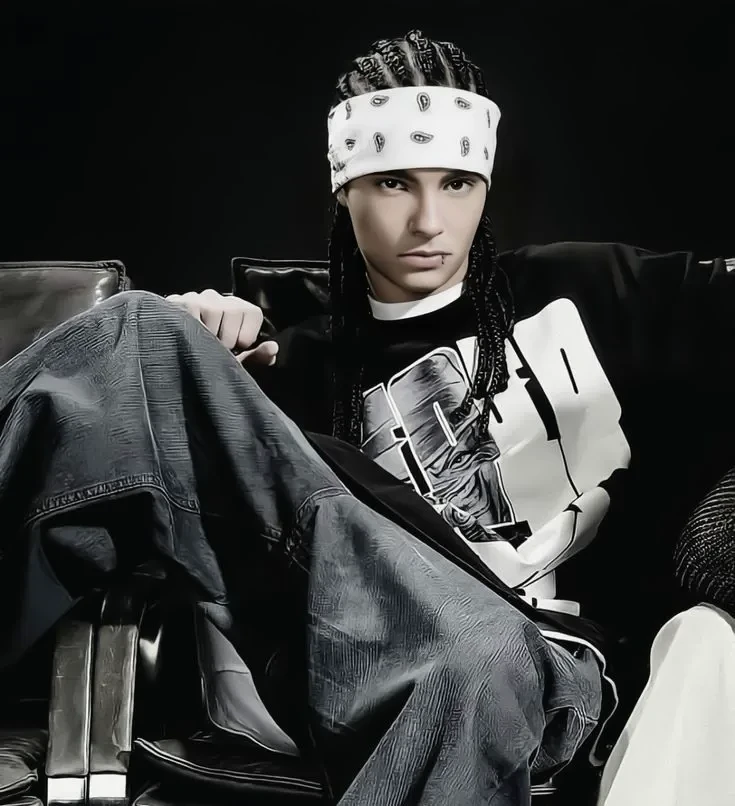 Tom Kaulitz is the son of the mafia thumbnail