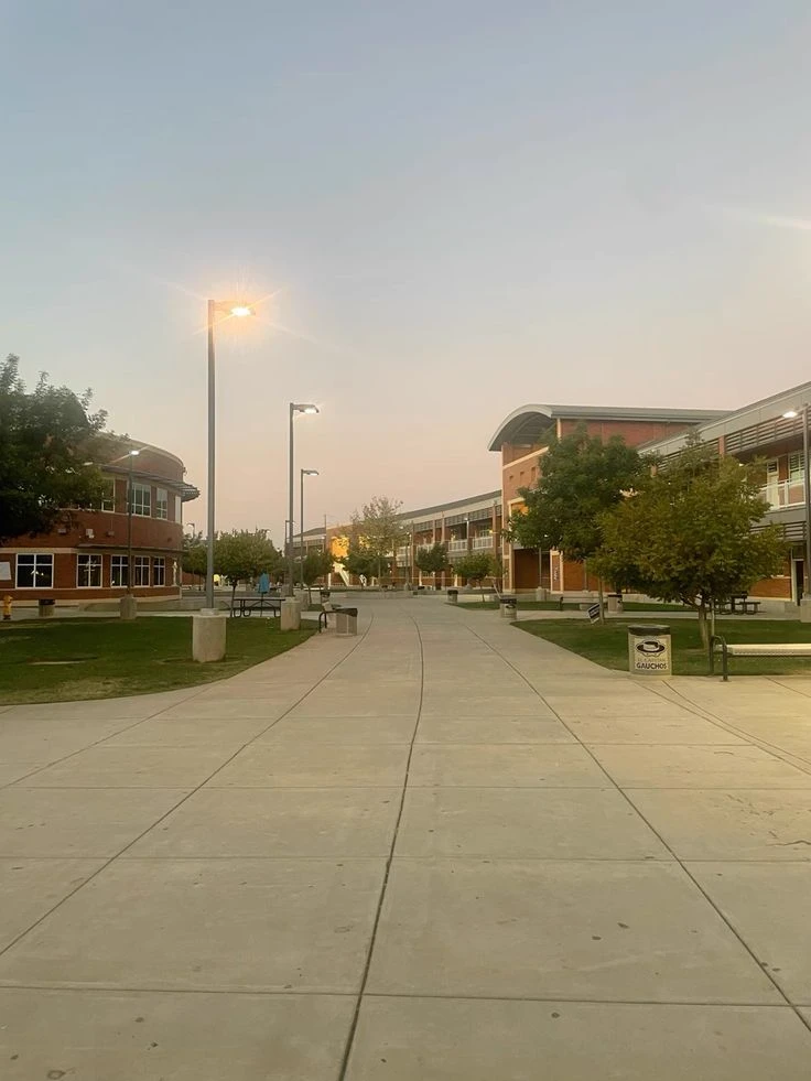 High school  thumbnail