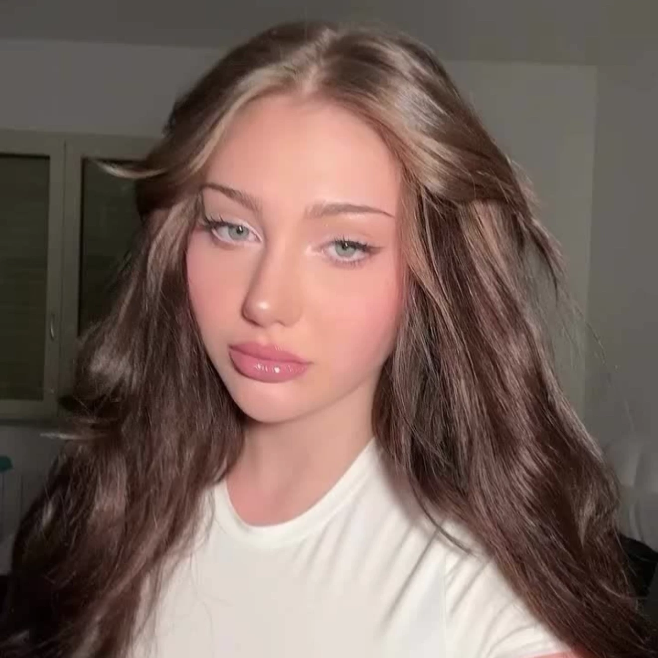 Andrea thumbnail
